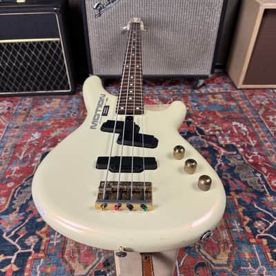 Yamaha Motion Bass MBIII Super Edition Short Scale Bass w/HSC 1980's - Pearl White image 11