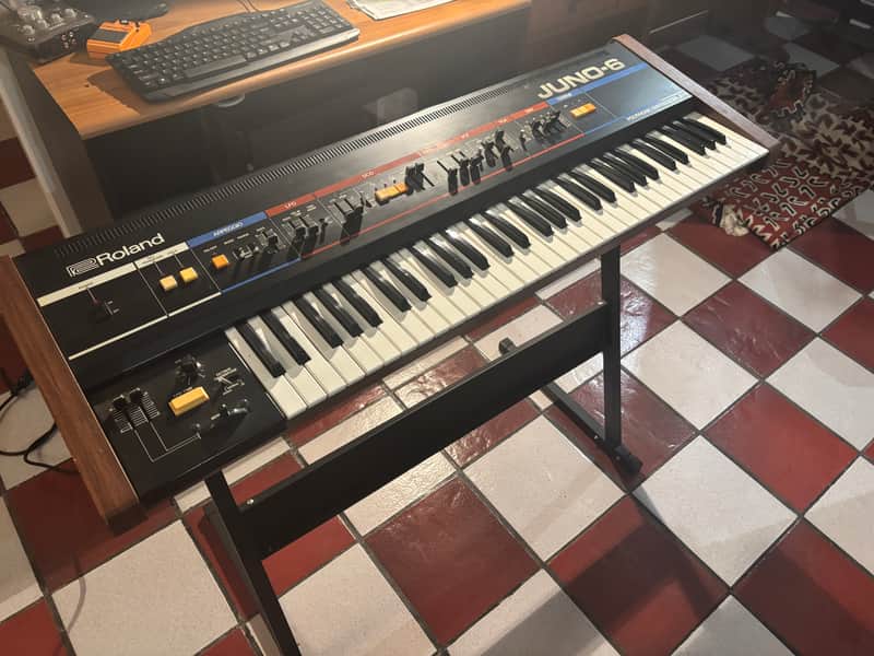 Roland Juno 6 61 keys polyphonic 1980 - Nero image 1