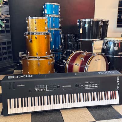 Yamaha MX88 Synthesizer 2017 - Present Black