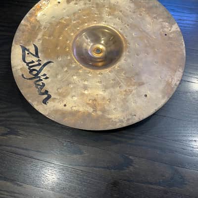 Zildjian 18” Sizzle Cymbal Crash image 9