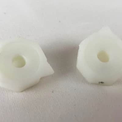 Fox Guitars 12 Vintage Daka-ware Style Octagon Pinwheel Guitar Pointer Knobs Off-White image 3