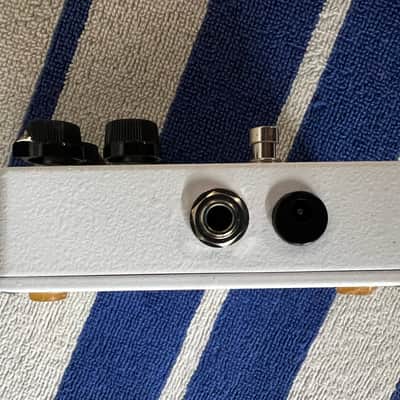 Xotic RC Booster True Bypass Clean Boost 2000's - White image 5