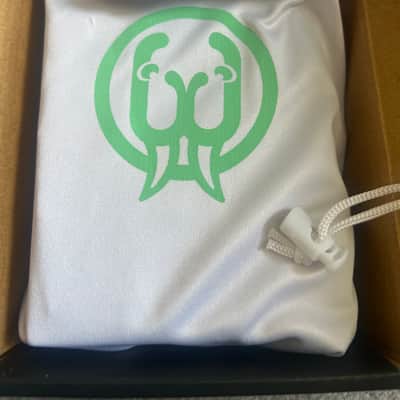 Walrus Audio Lore Reverse Soundscape Generator Limited Edition - Fall Series 2025 - Green Fall Fantasy Graphic image 1