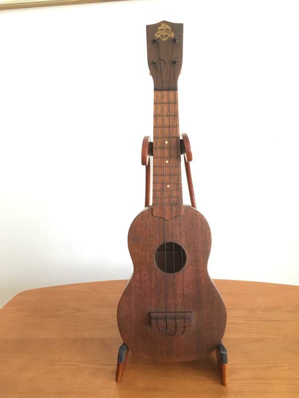 Favilla U-2 Solid Mahogany Soprano Ukulele image 1