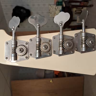 Gibson Thunderbird Bicentennial White image 16