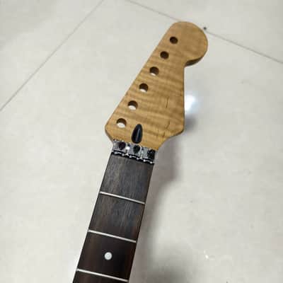 Roasted Flamed Maple Stratocaster Guitar Neck With Rosewood Fingerboard, 22-Frets image 1