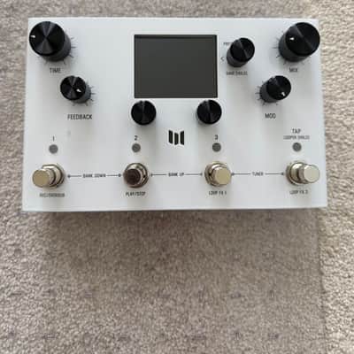 Meris LVX 2022 - Present - White image 1