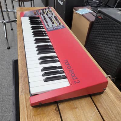 Nord Lead 2 49-Key 12-Voice Polyphonic Synthesizer - Red image 6