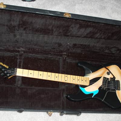 Kramer Baretta 1980's Black with Legs Graphic Kline Style image 17
