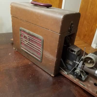 Magnavox Model "JR" Illustravox Standard Mono Tube amp, field coil speaker, cab, record player, AND MOVIE PROJECTOR 1940s - Art Deco grille and brown tolex image 3