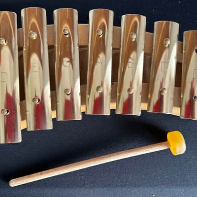 Auris 7-tone pentatonic glockenspiel - wood and brass image 2