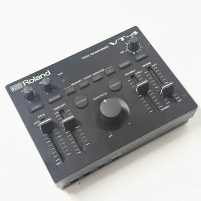 Roland Vt 4 [D2 N6083] (07/22) image 1