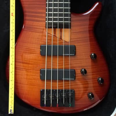 Warmoth Gecko Custom 5 String Bass 2000's Red Sunburst / Seymour Duncan P/Us image 17