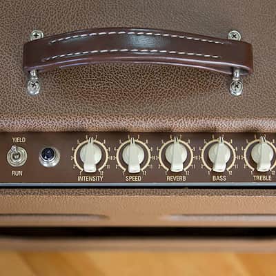 Victoria Victorilux 1x15 / 115 Combo Amplifier image 9