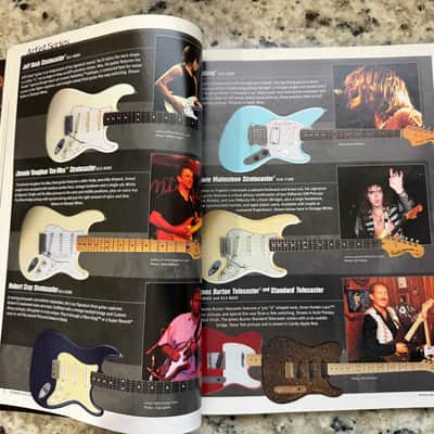 Fender Frontline 2004 catalog Stratocaster telecaster precision jazz bass jazz Master Jaguar twin reverb super BassMan image 9