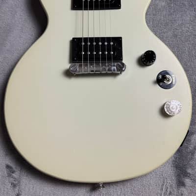 Epiphone Special Model Electric Guitar – Worn White – Excellent Condition image 4