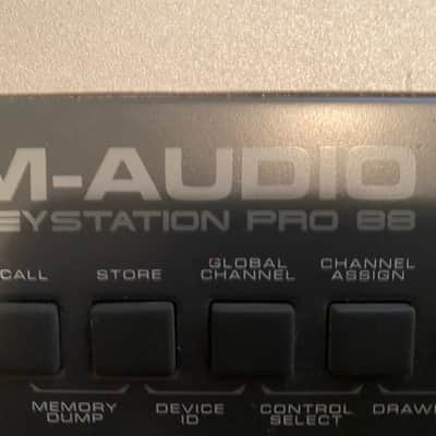 M-AUDIO KEYSTATION 88 PRO WEIGHTED ACTION CONTROLLER 2005-2010 - Silver image 15