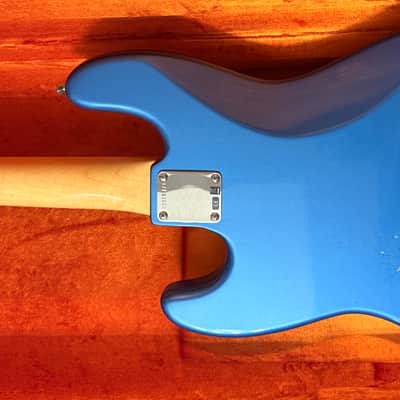 Fender AVRI 64 Jazz Bass 2010’s - Lake Placid Blue image 3