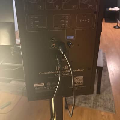 Kali Audio IN-8 V2 Pair image 5
