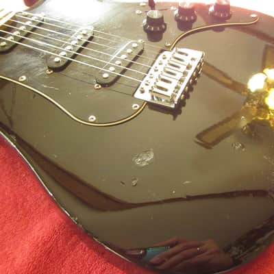 Washburn GWL Strat style electric guitar 2000's? - Gloss Black image 15