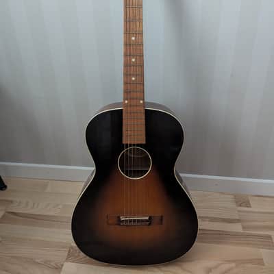 Levin Model 52 1946 - Sunburst image 2