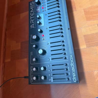 Dreadbox Artemis 6-Voice Desktop Synthesizer 2024 - Present - Black image 2