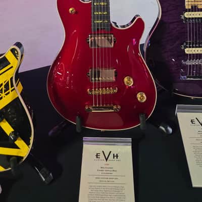 2026 USA EVH CUSTOM SHOP / SPECIAL EDITION WOLFGANG \ CANDY APPLE RED image 2