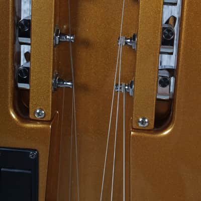 Traveler Guitar Escape EG-1 Electric Guitar Vintage Gold with Gig Bag image 13