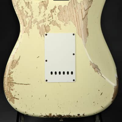 Fender Custom Shop 1962 Stratocaster Heavy Relic - Vintage White image 3
