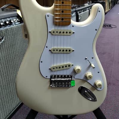 Fender Jimi Hendrix Artist Series Signature Stratocaster  Olympic White image 3