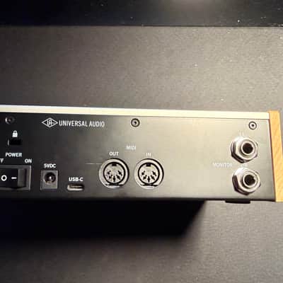 Universal Audio Volt 276 USB-C Audio Interface 2021 - Present - Tan / Gray image 4