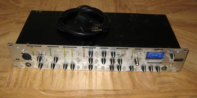 Focusrite Platinum Voicemaster Pro Preamp Channel Strip image 1