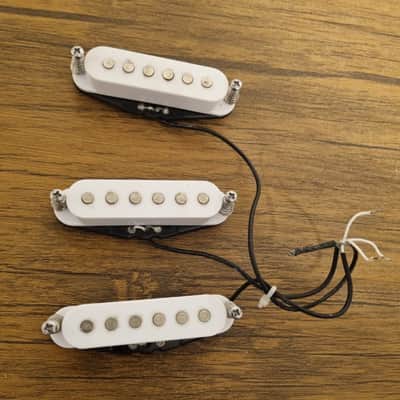 3x Stratocaster Strat Single Coil Pickups image 1