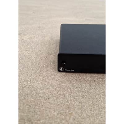 Pro-Ject Phono Box - Pre-Amplifier - Black - Excellent w/ Power Supply image 3