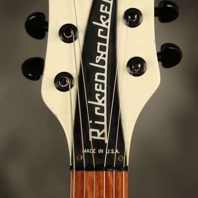 1985 Rickenbacker 350 BT White w/Black hardware image 3