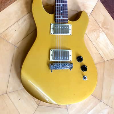 NEW Fernandes Dragonfly Electric Guitar Gold Sparkle Finish Double cutaway NOS image 1
