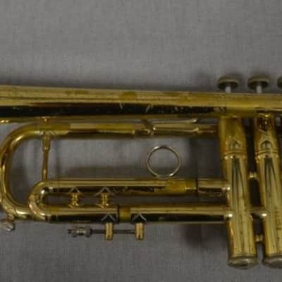 Trompeta Sib Bach Stradivarius 37 - 25LR lacada en buen estado. image 4