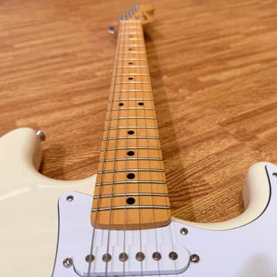 ๐2025๐ Fender Standard Stratocaster Electric Guitar~ Olympic White~ Maple Neck! image 5