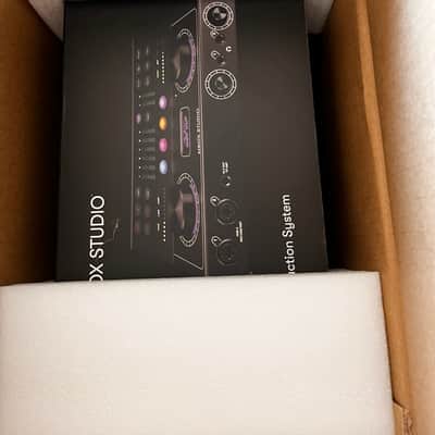 Avid MBox Studio 21x22 USB-C Audio Interface 2022 - Present - Black image 4