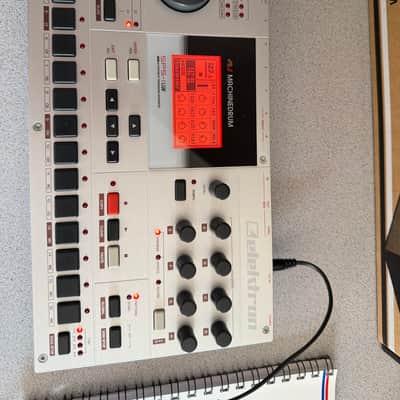 Elektron Machinedrum SPS-1UW MKII 2007 - 2010 - Silver