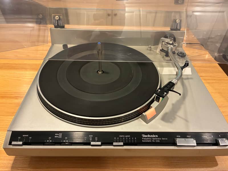 Technics SL-B235 1980s - Silver image 1