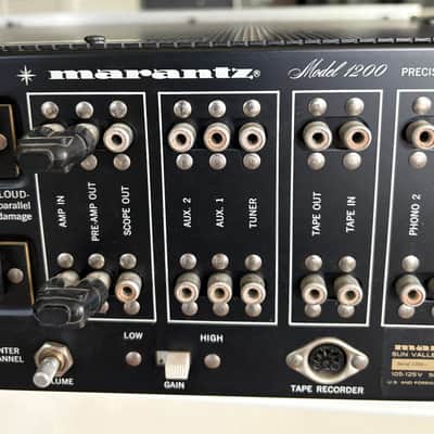 Marantz Model 1200 integrated amplifier 1970’s image 8
