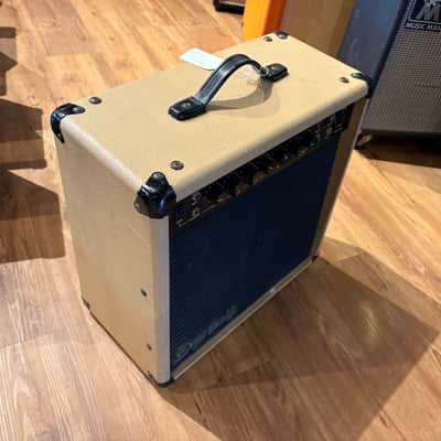 Dean Markley K-75 Amplifier image 2