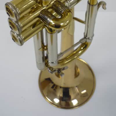 Trompeta Bach Stradivairus en Do 229 CL Corporation en muy buen estado image 17
