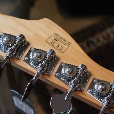 SIRE "Marcus Miller V5 4-String, Tobacco Sunburst" 4, 30 KG image 6