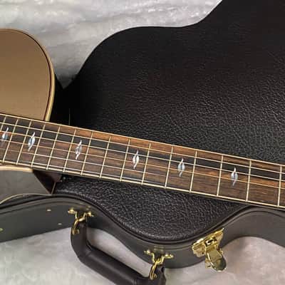 NEW! Taylor Next Generation 814ce Special Edition Acoustic-electric Guitar - Casablanca Beige Metallic - 4.6lbs - Authorized Dealer - G07756 image 4