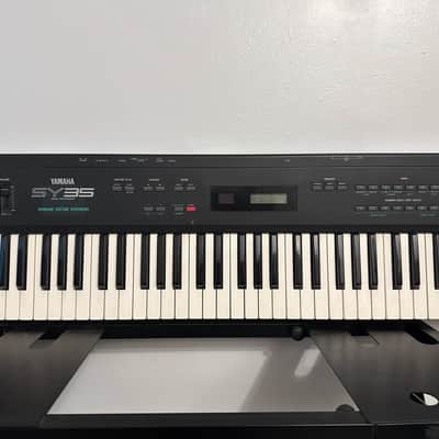 Yamaha SY35 1992-1994 - Matte black
