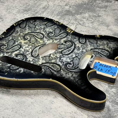 Real Life Relics 60’s Style Tele® Telecaster® Body Double Bound Aged Paisley Black