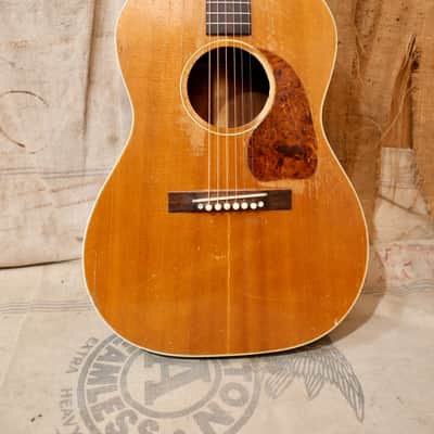 Gibson LG-3 1952 - Natural image 2