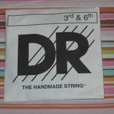 ONE SET new in packaging (old stock) DR CBE-9 (9-42) COOL BLUE electric guitar strings (9, 11, 16, 24,32, 42) "The High Performance Coating" Blue coated electric guitar strings on a hexagonal core + 2 extra gauge 9 strings (1 Elixir & 1 D'Addario) image 11